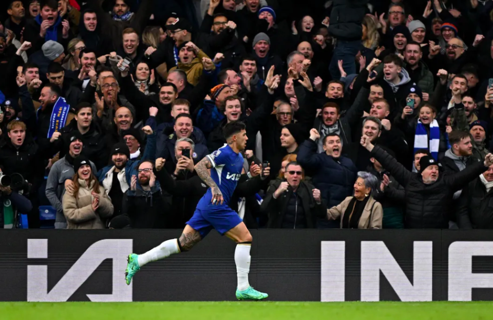 关于布莱顿集结日队长鼓劲，志在荷甲名次提升，悬念犹存，球探报告显示潜力的信息